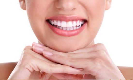 سفید کردن دندان با روش طبیعی